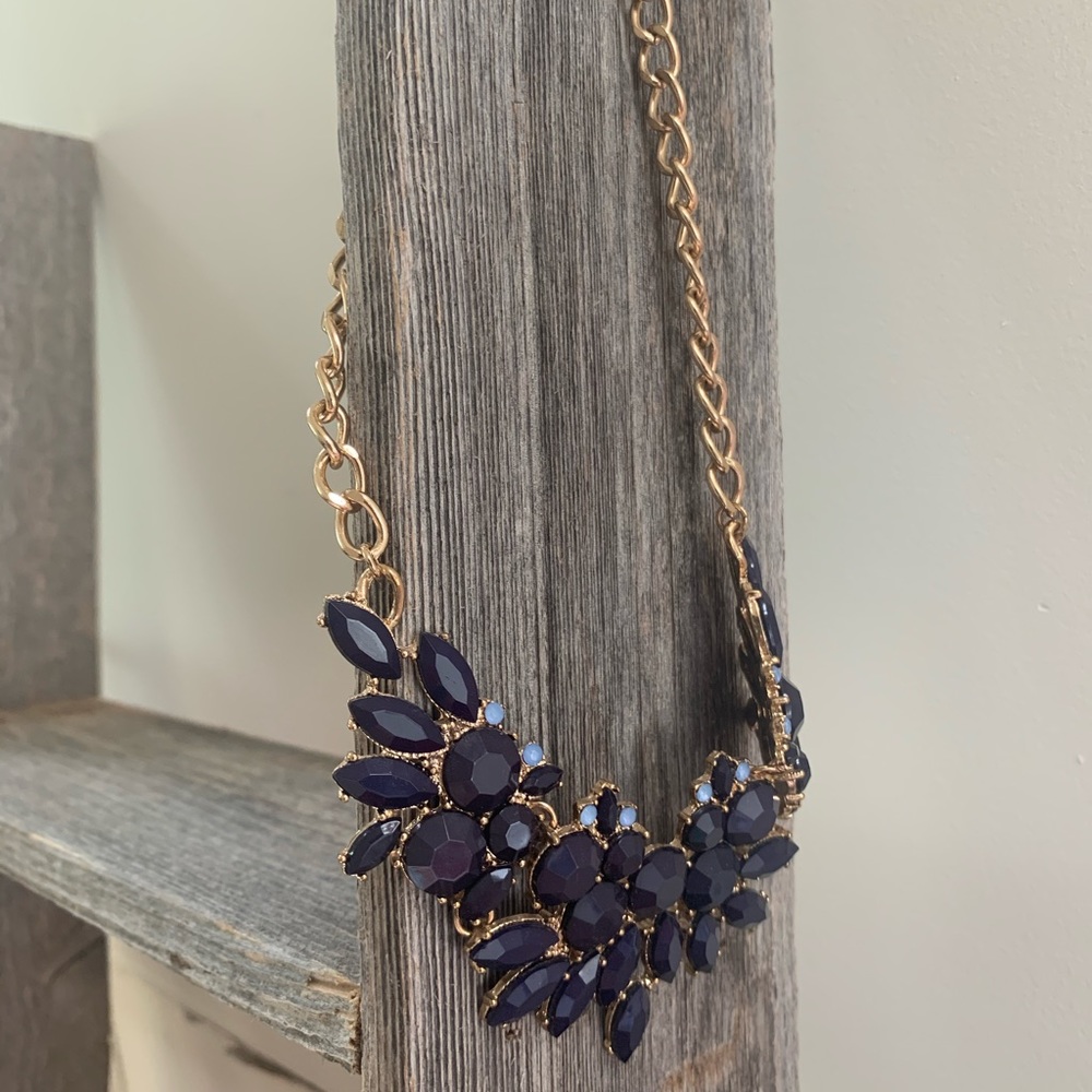 Navy & Gold Jeweled Statement Necklace✨